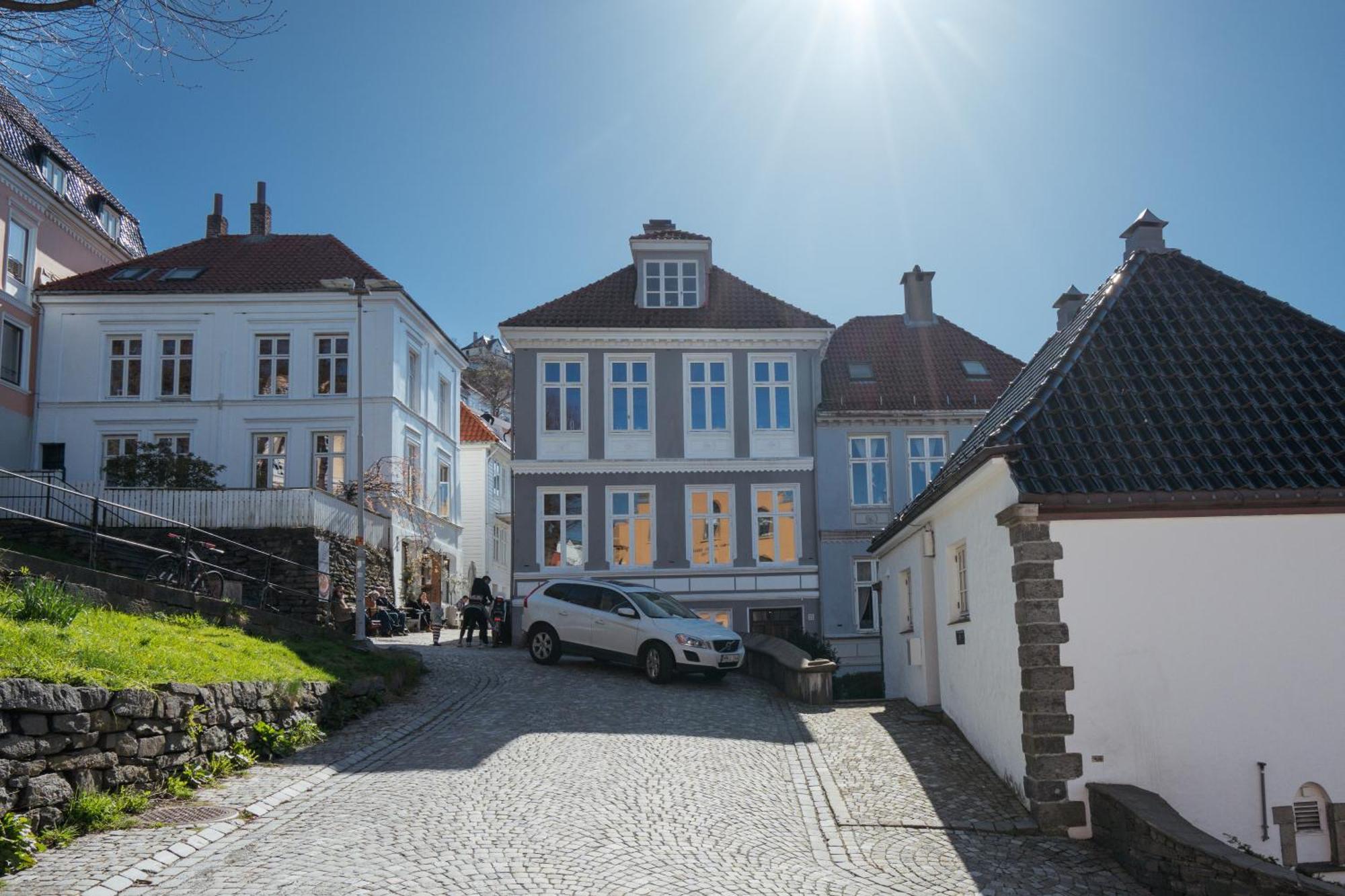 Experience The Luxury Lifestyle 100M From Bryggen! Apartment Берген Екстериор снимка